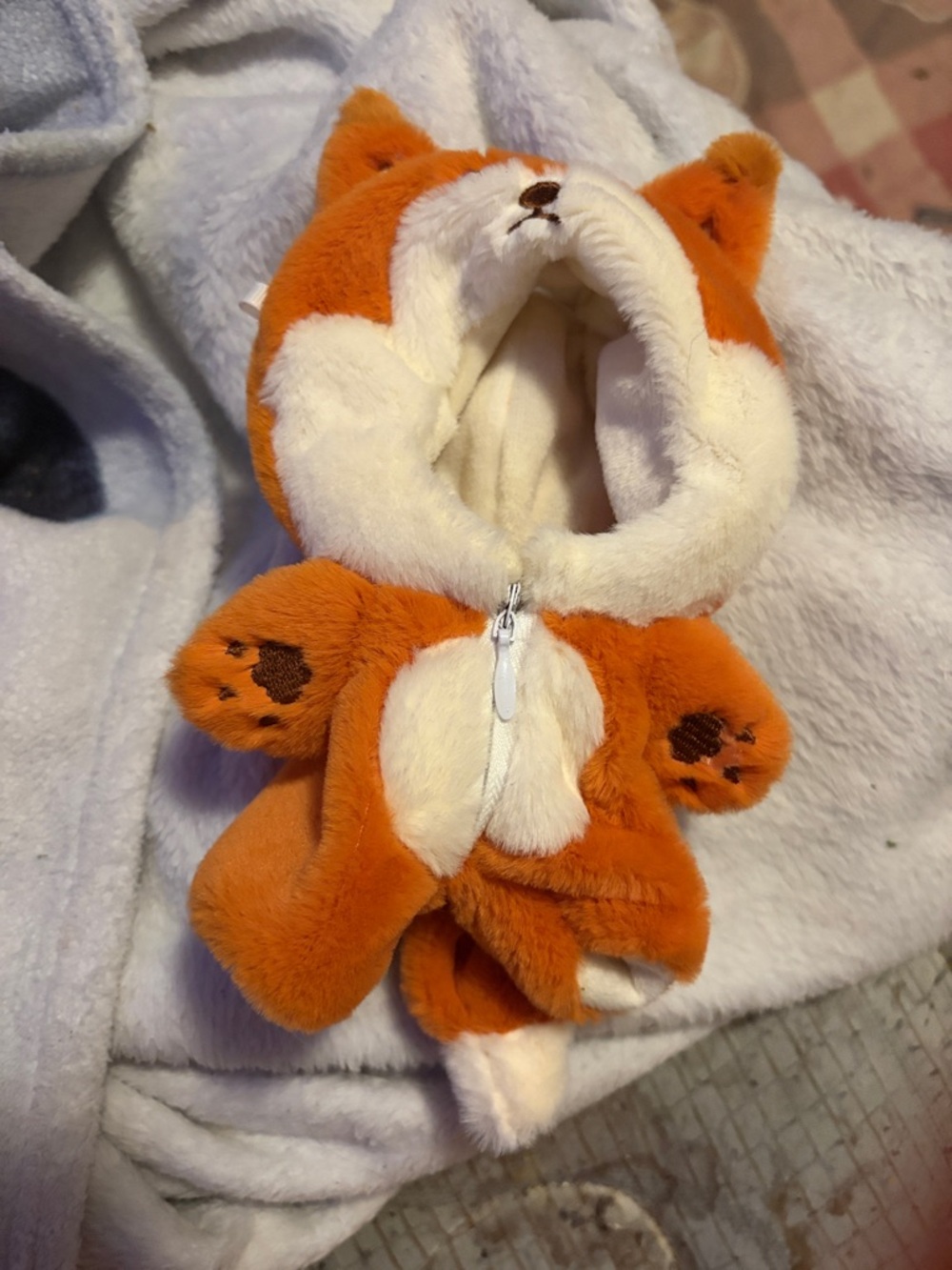 Labubu BIE fox outfit